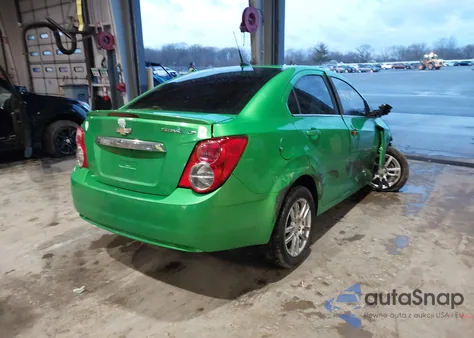 2014 Chevrolet Sonic Lt Auto z USA, uszkodzony, nr VIN 1G1JC5SH4E4216115